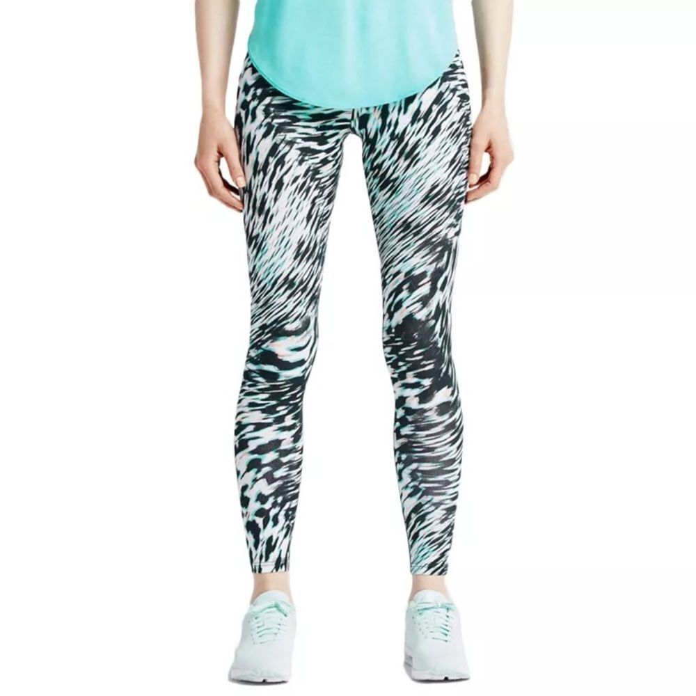 NEW Nike Leg-A-See Windblur Leggings Size L
